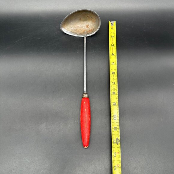 Vintage Ladle Spoon Dipper Red Wooden Handle Rustic Kitchen 1950s Retro Mid Cent - Picture 9 of 9